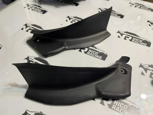 BMW 4 F32 F82 Strålkastarskydd OEM 51497474487 51497474488 image 2
