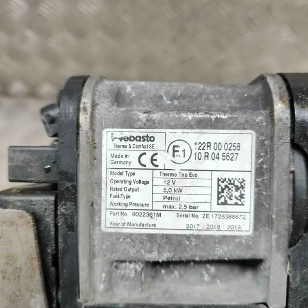 Webasto-lämmitys OEM 10R045627 Mercedes CLA Coupé:lle image 6