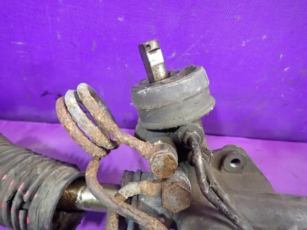 VW Passat B5 00-05 FL 1.9 TDI Caixa de Direção 8D1422072A image 4