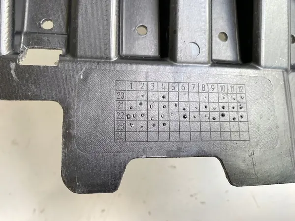 Motoröverdrag Mercedes C-Class 206 W206 AMG image 3