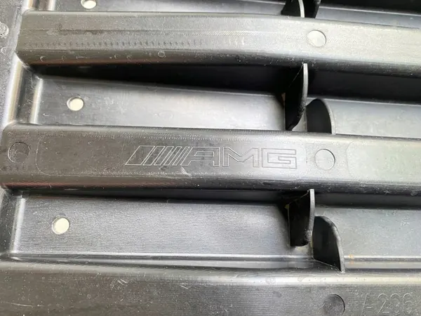 Motoröverdrag Mercedes C-Class 206 W206 AMG image 4