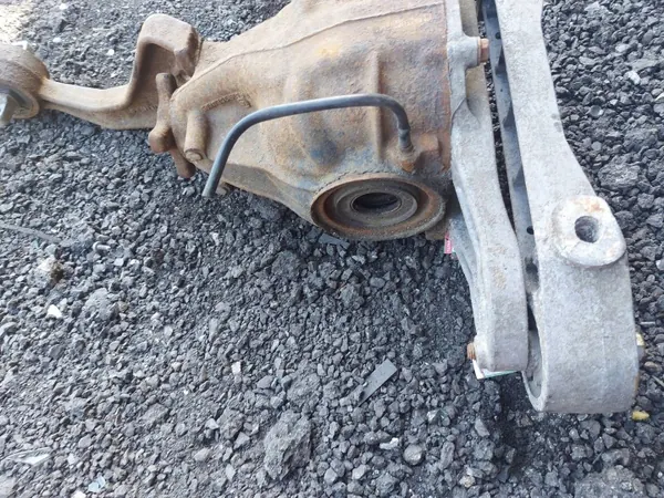 Mercedes Vito W639 Hinterachsdifferenzial A6393510108 image 3