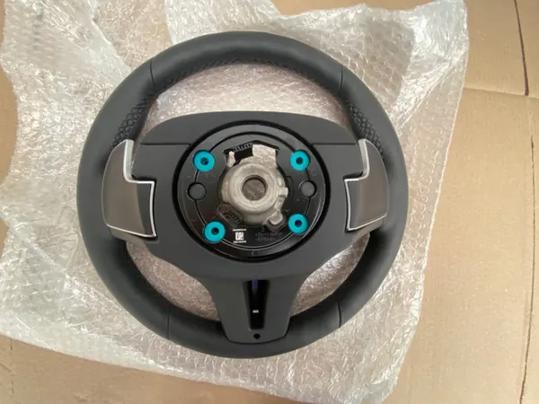 Volant BMW X5 X6 G05 G06 M-Package OEM image 8