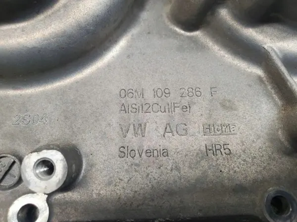 Cubierta de cadena de distribución OEM 06M109286F Audi Q7 4M image 5