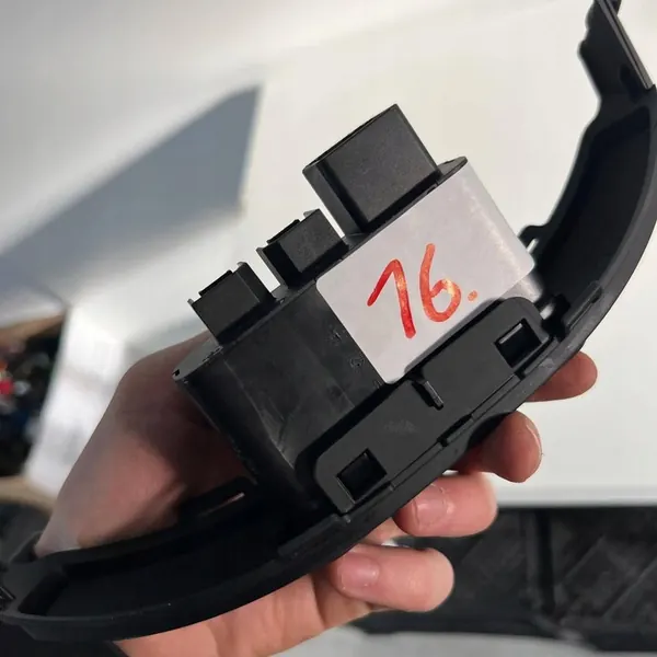 FIAT 500X USB AUX Panel 735589992 image 7