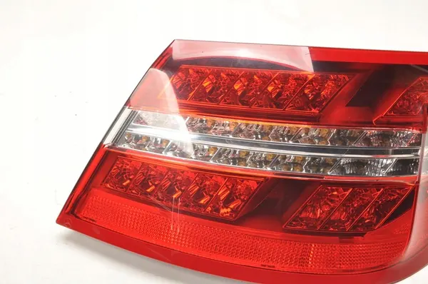 MERCEDES W207 3.0 CDI Rechter Achterlicht A2079060258 image 6