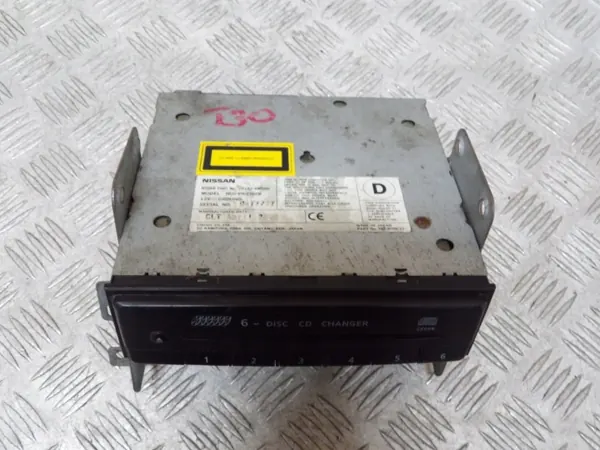 Nissan X-Trail T30 Kopplingsskiva OEM 281844M500 image 4