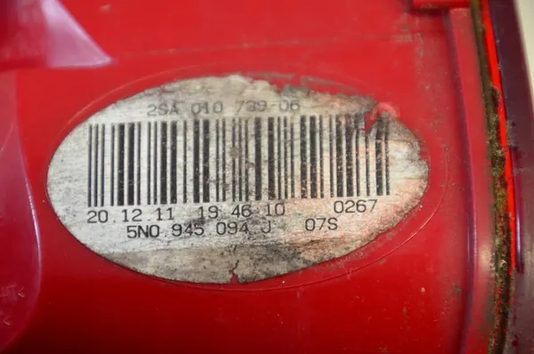 Volkswagen OE 5N0945096R 5N0945095R image 10