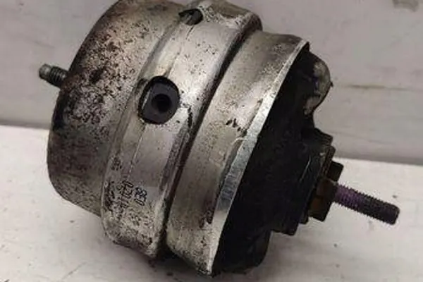 Motorhalter AUDI A4 AVANT 2.0L Diesel image 3