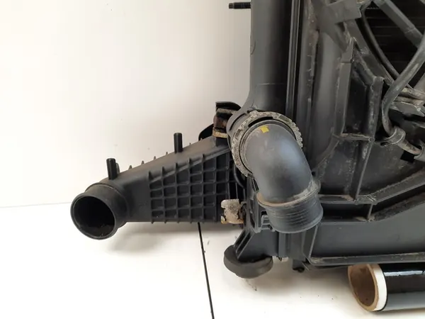 2007 Chrysler 300 - 300C Komplettkylare 04598001AH image 5