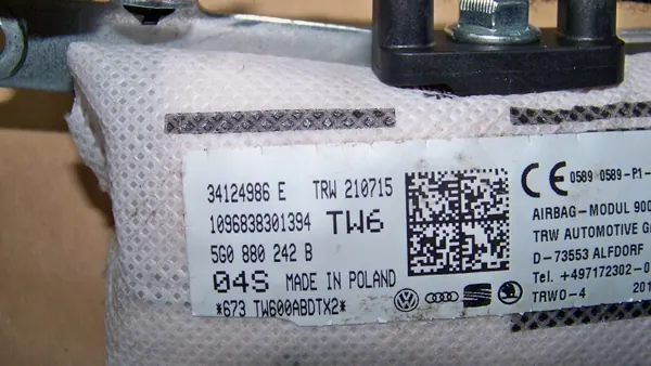 Seat Leon III höger sitskudde OEM 5G0880242B image 3