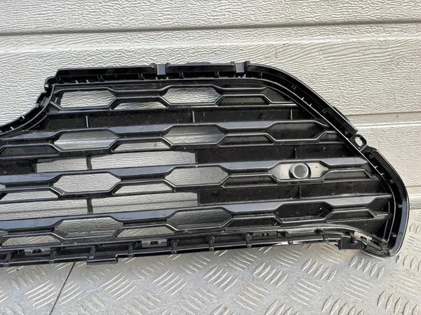 TOYOTA RAV4 V Grill 53112-42190 image 2
