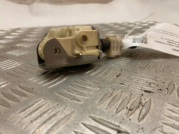 Moteur de réglage de siège Mitsubishi Outlander image 6