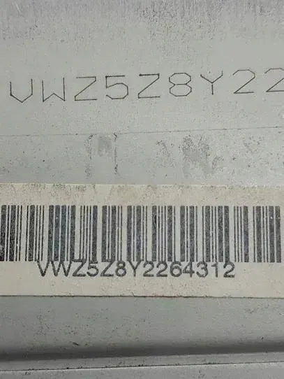 WZ5ZBY22 VW Passat B5 Diesel 1.9L 74kW 2000 image 4