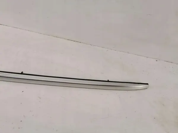 Asidero trasero izquierdo OEM A2058900693 Mercedes C W205 image 2