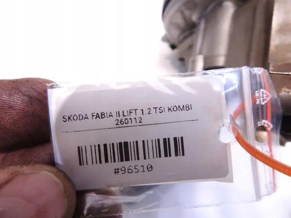 Skoda Öljypumppu OEM 03F115105D 1.2 TSI 86hv image 5