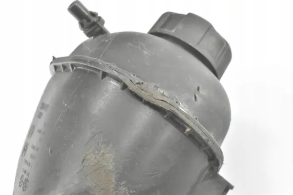 BMW Expansionsbehållare OEM 8610661 - Begagnad image 4
