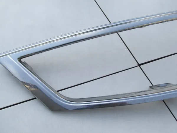 OEM 3S71-8B271-AC Kromipinta Grilli Mondeo MK3:lle image 3