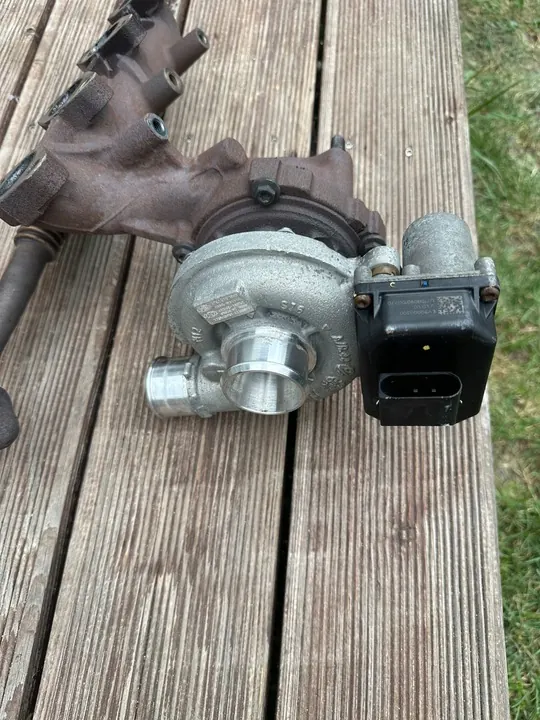 Turbo compresor KIA SPORTAGE III 1.7 CRDI image 6