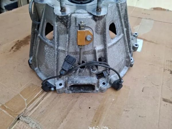 Carcaça da embraiagem OEM 208102 para Ferrari 612 Scaglietti image 5