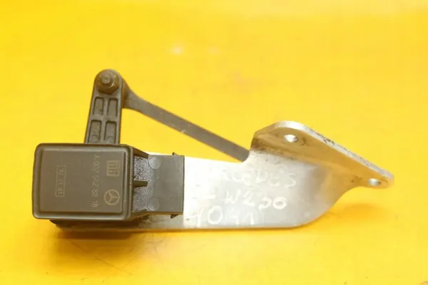Sensor de nível de faróis Mercedes SL R230 A0025428818 image 7