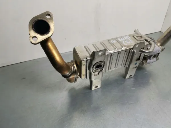 Refroidisseur EGR Toyota OEM FBZ6840 pour Avensis T270 image 3