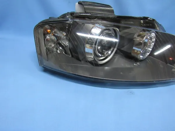 Faros derecho Audi A3 8P0 Bi-Xenón Gran Parrilla image 3