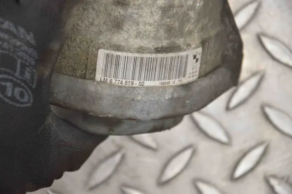 Soporte de motor BMW E60 E61 6774619 image 5