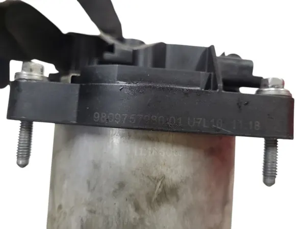 Brandstofffilter behuizing OEM 9809757980 Peugeot 208 image 3