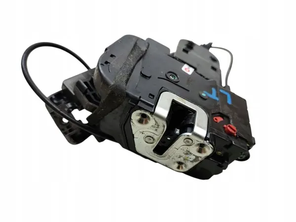 Fechadura Porta Traseira Esquerda OEM 81410-1K000 Hyundai IX20 image 2