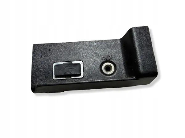 Tomada AUX Volvo OEM 8M5T19A164 para XC60 2011 image 8