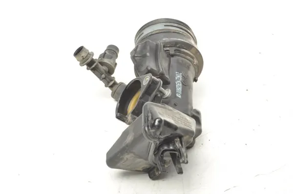 Ilmanottoletku OEM 04C129654A VW T-Rocille image 3