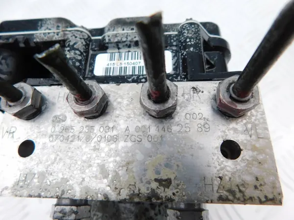 Pompe ABS Mercedes Sprinter 906 OEM A0014462589 image 3