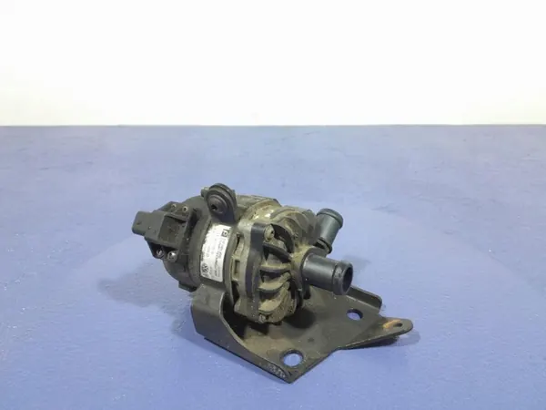 Skoda OE waterpomp 3Q0121599D voor Kodiaq I Lift image 2