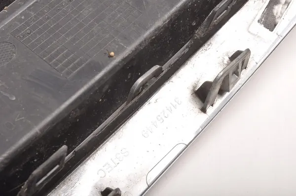 VOLVO S90 II V90 Griglia Paraurti Destro Anteriore image 9