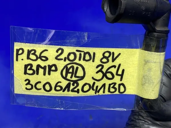 Tuyau de vide VW Passat B6 Golf V 2.0 TDI BMP image 9