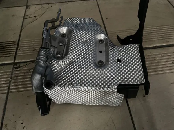 Wärmetauscher OEM 5QF819013B für VW GTE Audi E-Tron image 6