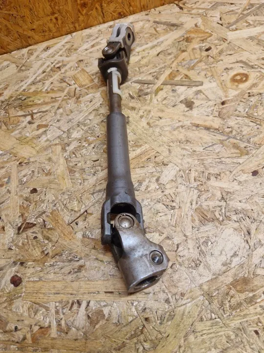 Ohjauspylvään risti OEM JOT12666 Nissan Juke I:lle image 3