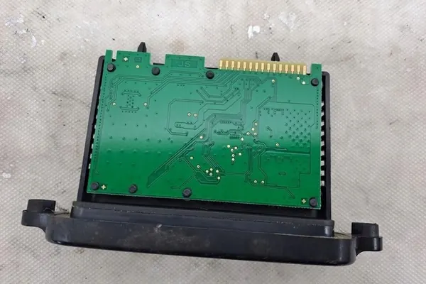 BMW 5 TOURING (F11) Motordelar 7304906 image 3