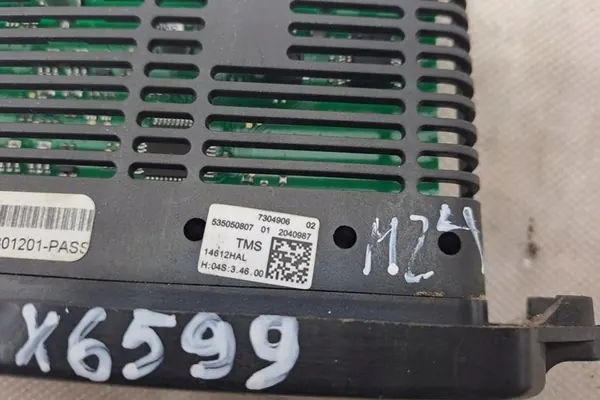 BMW 5 TOURING (F11) Motordelar 7304906 image 4