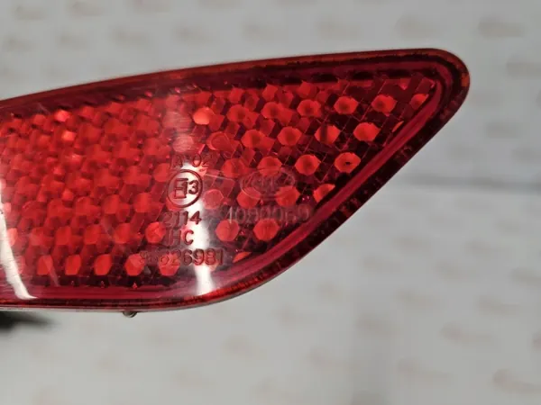 Refletor para-choques traseiro esquerdo OEM 1090069 96626981 image 6