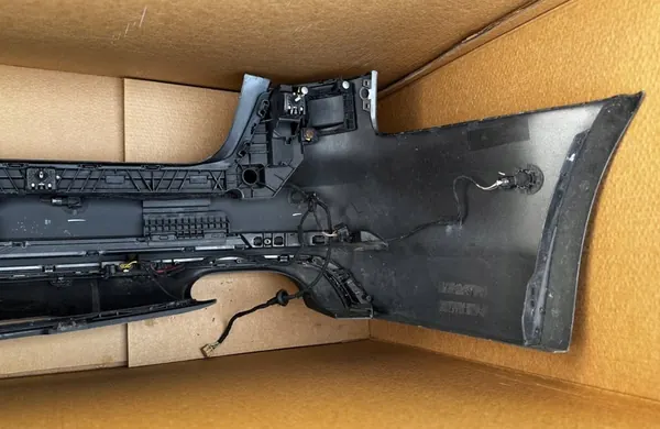 AUDI A4 S4 B9 8W KOMBI AVANT Parachoques Trasero image 4