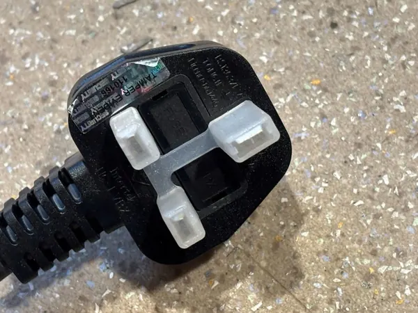 Hyundai Ioniq 5 sähköauton latauskaapeli OEM 91686GI060 image 5