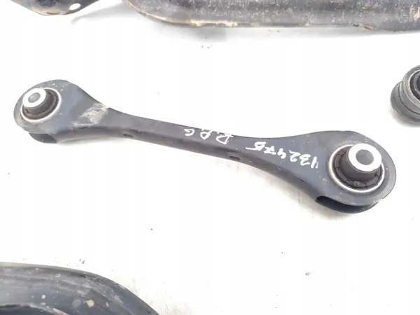 Braço superior traseiro VW Tiguan OEM 5QF505226C image 4
