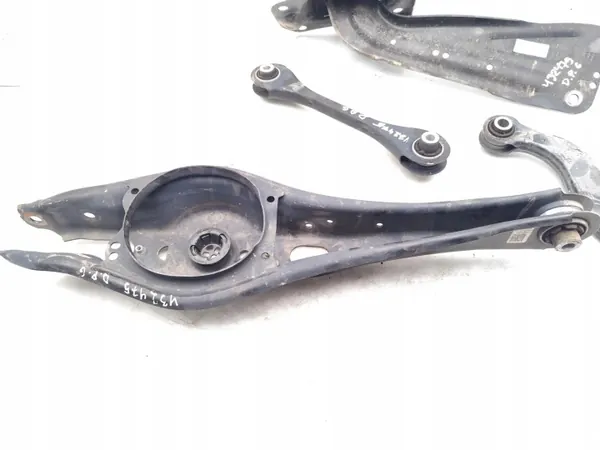 Braço superior traseiro VW Tiguan OEM 5QF505226C image 5