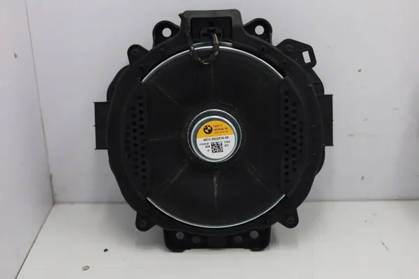 Harman Kardon Kaiutin OEM 5A2F8445 BMW X6 G06 LCI image 3
