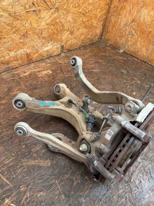 OEM ZWROTNICA WAHACZ LEWY TYŁ TYLNE AUDI A6 C7 Q5 8R image 3