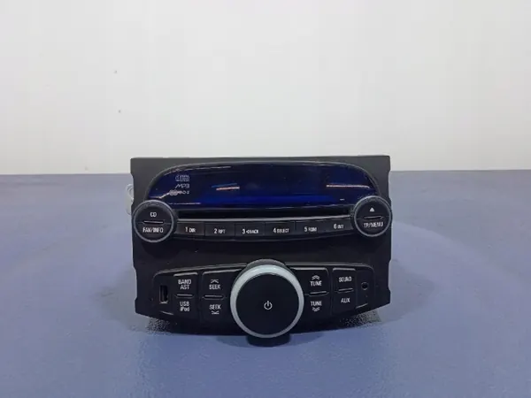 Rádio Chevrolet Spark III M300 OEM 95909153 CD USB image 2