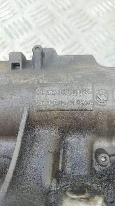 Collecteur d'admission OPEL ZAFIRA B 1.9L diesel 2007 55210201 image 7