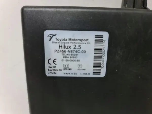 TOYOTA HILUX CHIP BOX MOTORSPORT PZ456-N874C-00 image 3